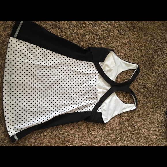 Lululemon tank - Picture 2 of 2